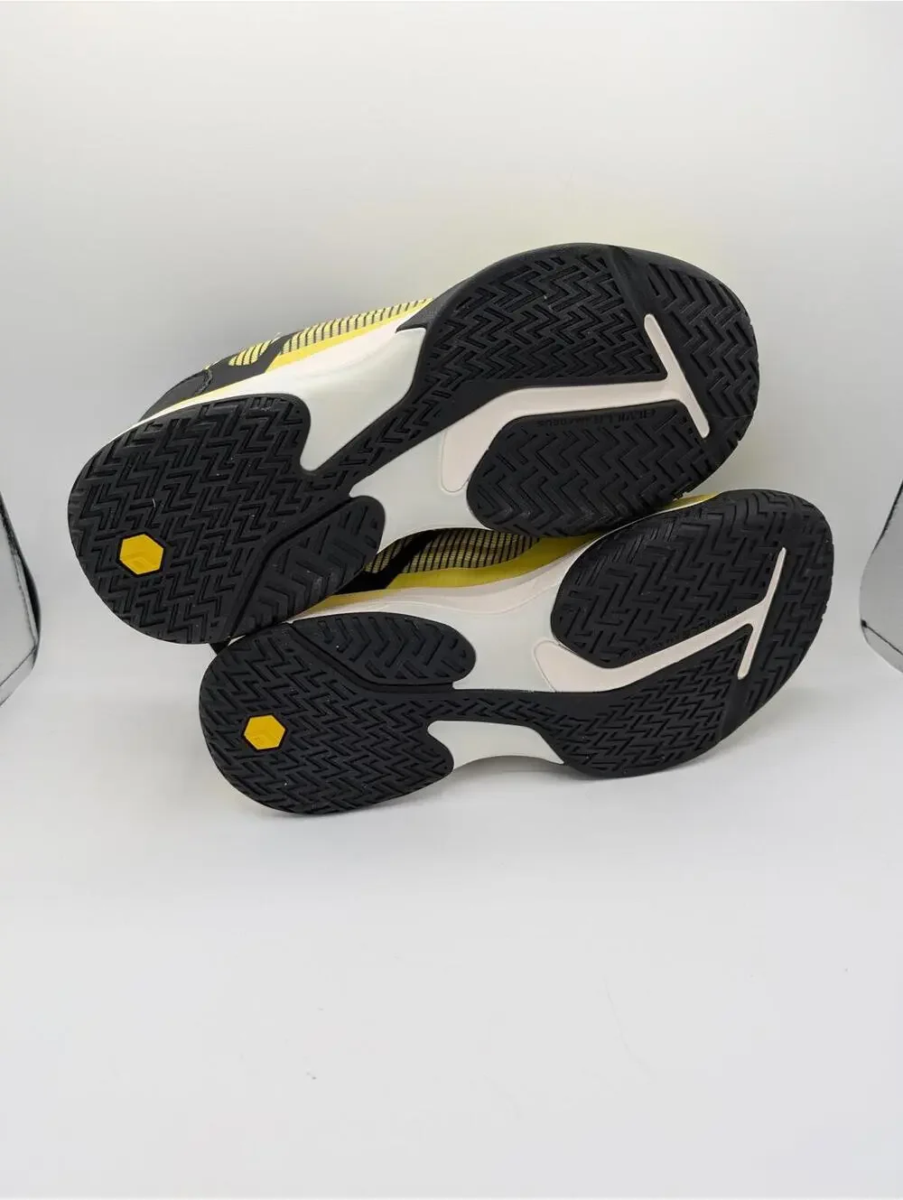 FitVille Amadeus Wide Extra Wide Tennis Court Sneakers Yellow Black Men 8.5W